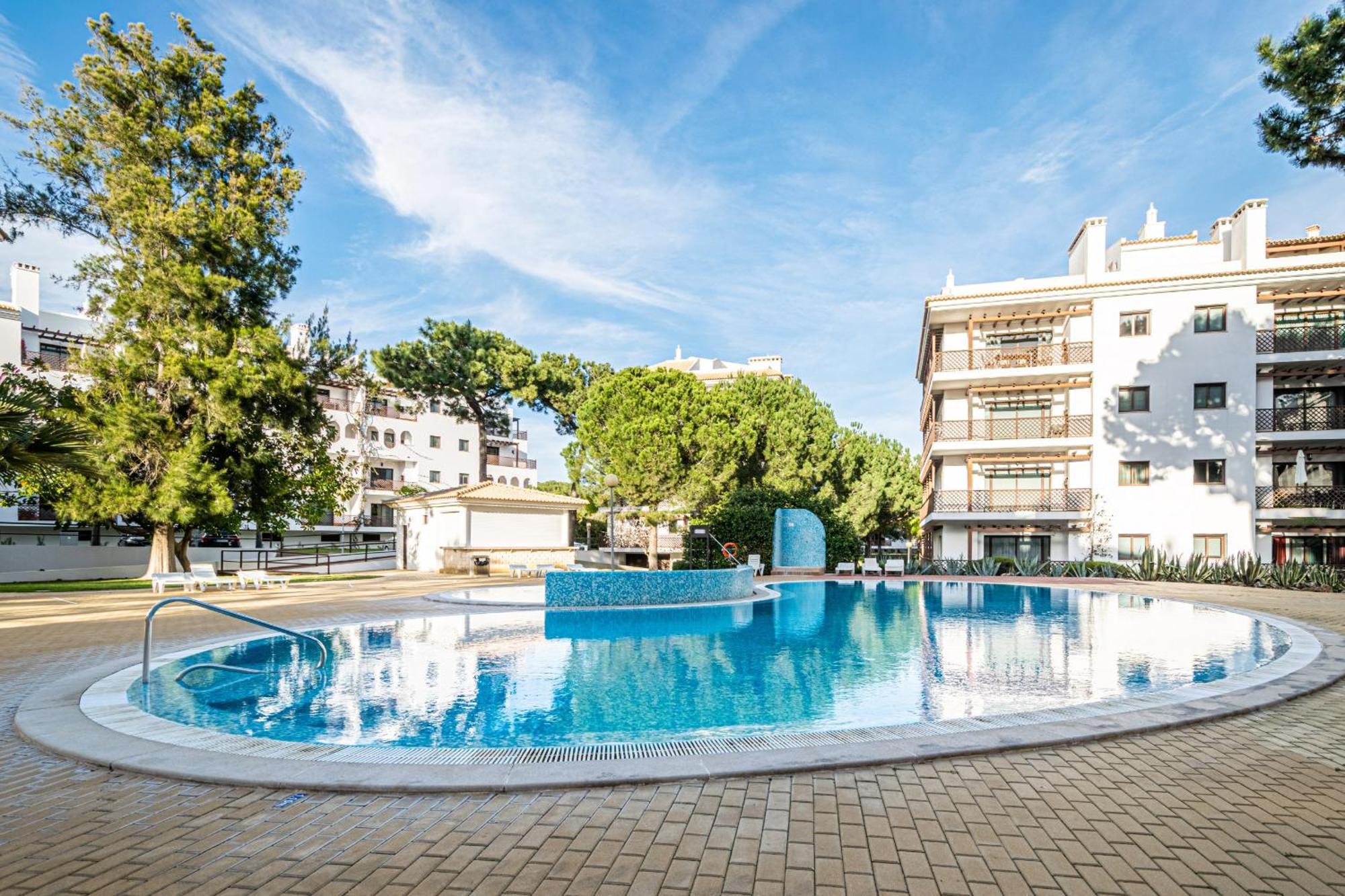 Apartment Beguest Pine Sun Park Albufeira