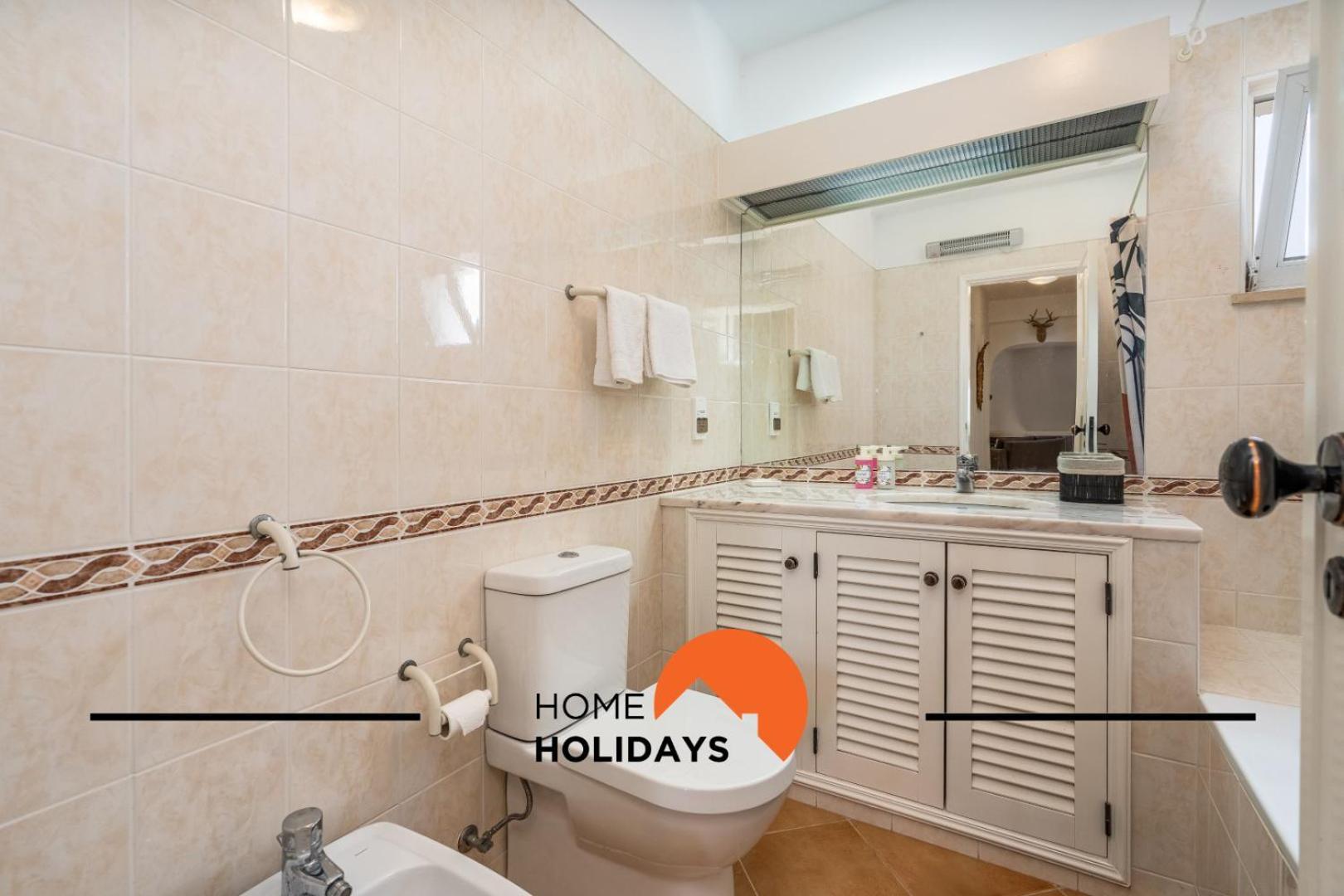 #294 T2 Com Amplo Terraco By Holidays