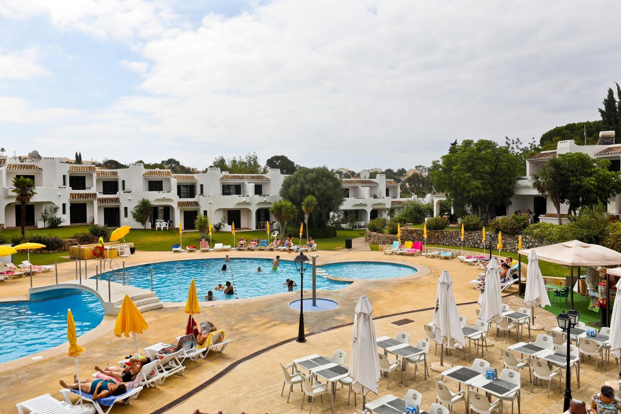 Club 98 - O Refugio Perfeito * Albufeira