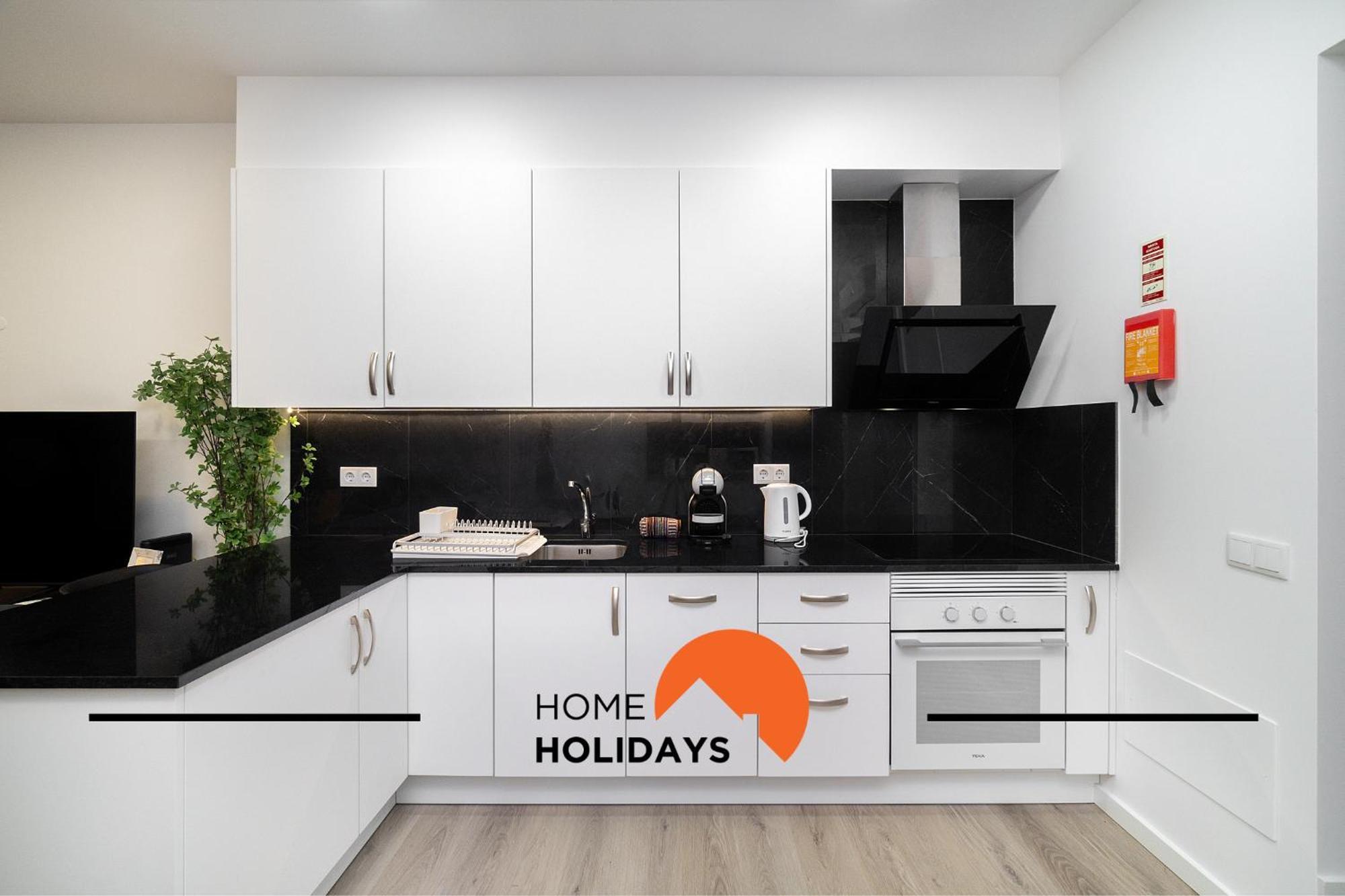 #304 - House By Holidays Apartment *