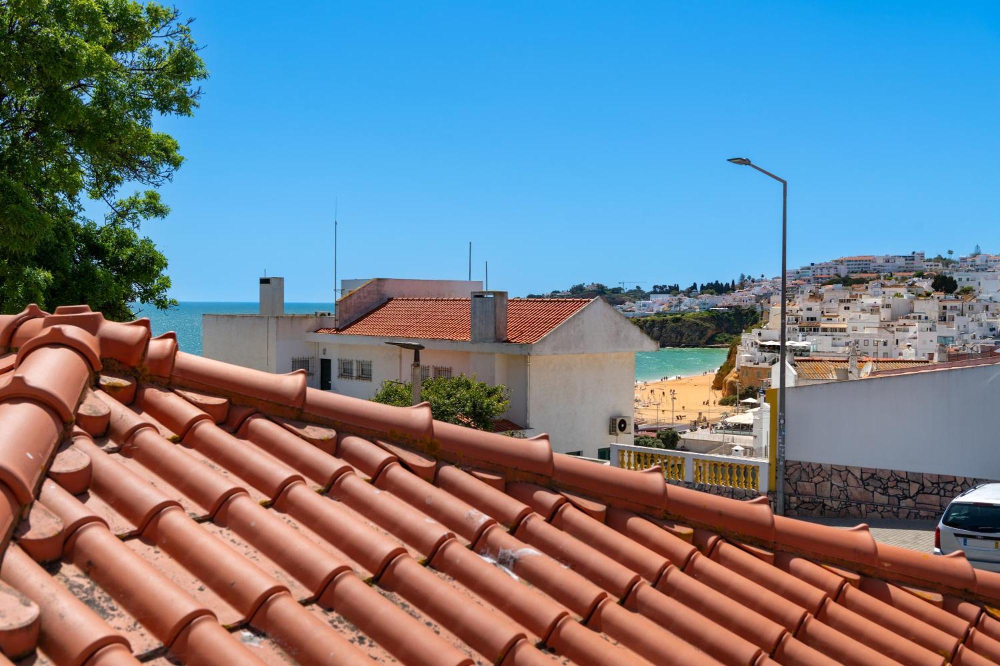 Villa Ancora - Nex To The - Parking - Swimming Pool - By Bedzy