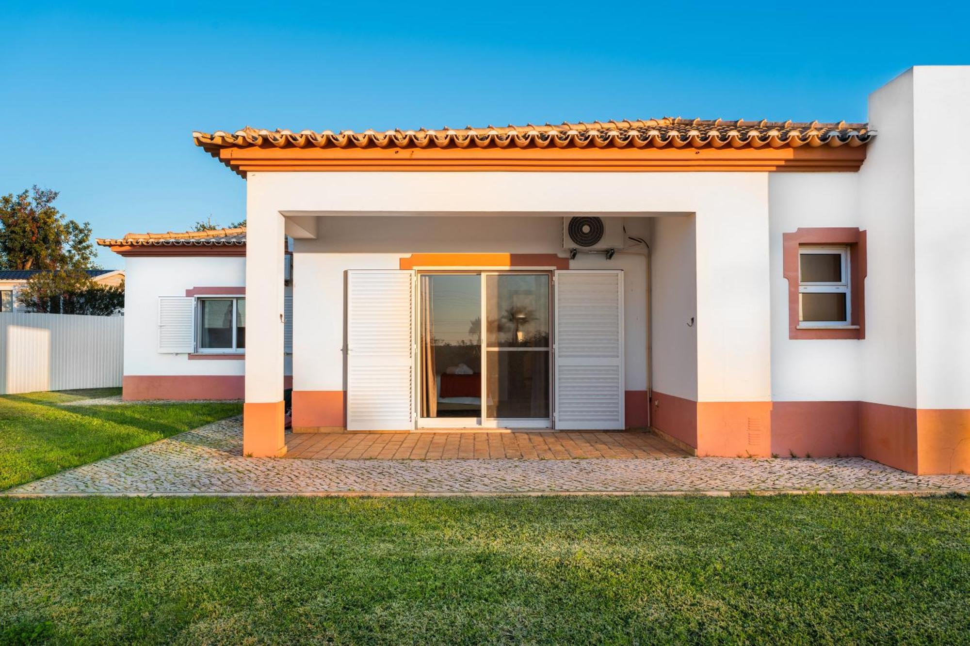 Villa Rosas *