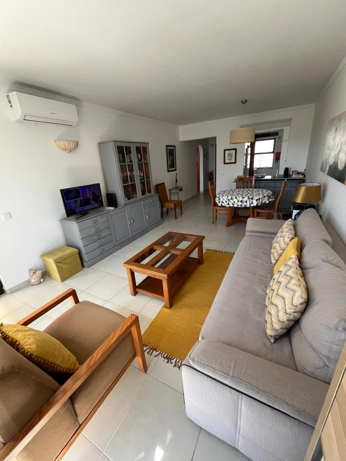 Charming & Modern Poente With Double Pool Apartamento *