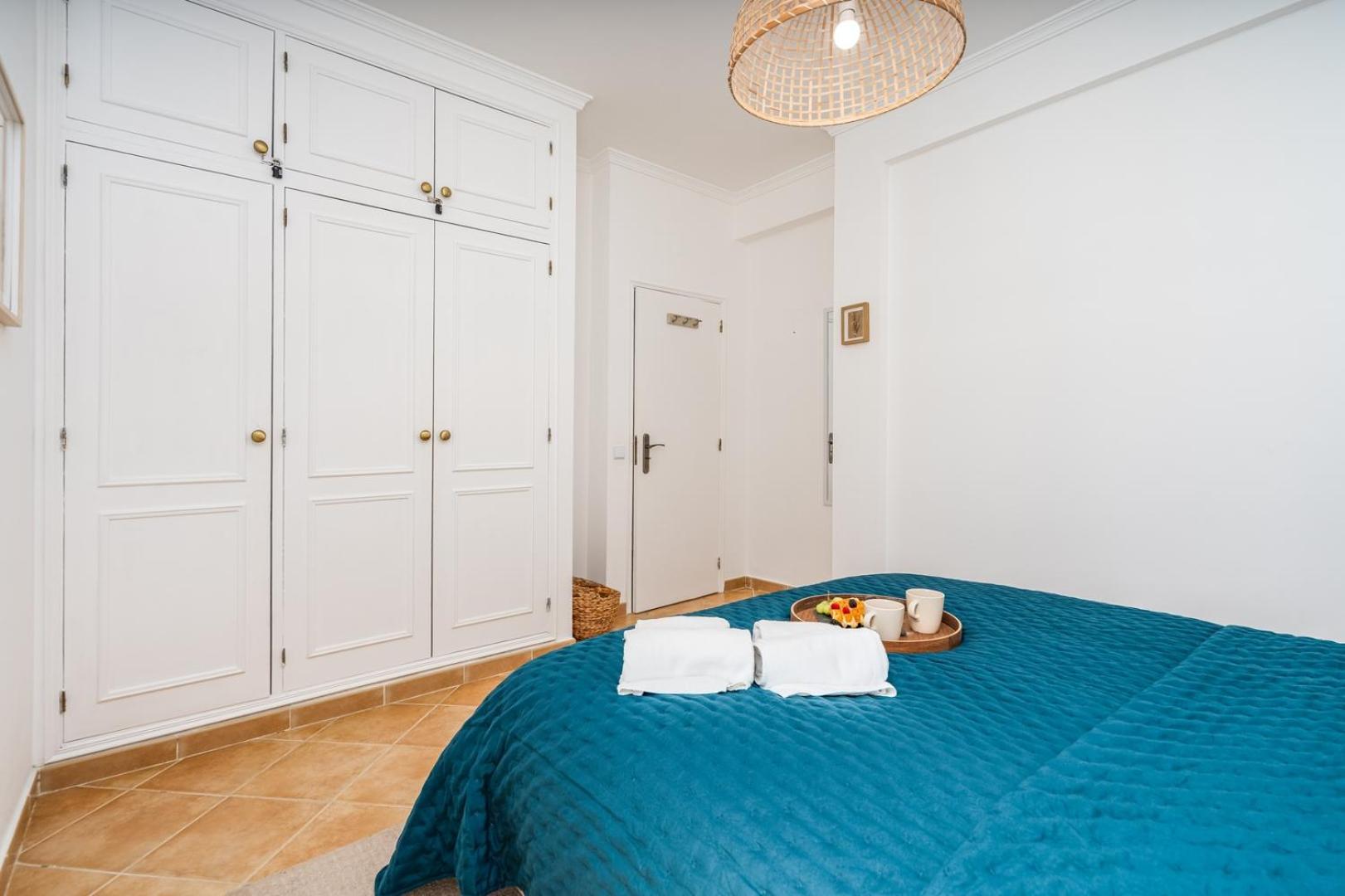 Hostwise - Sunny Flat W/ Balcony By The Algarve Sea Albufeira