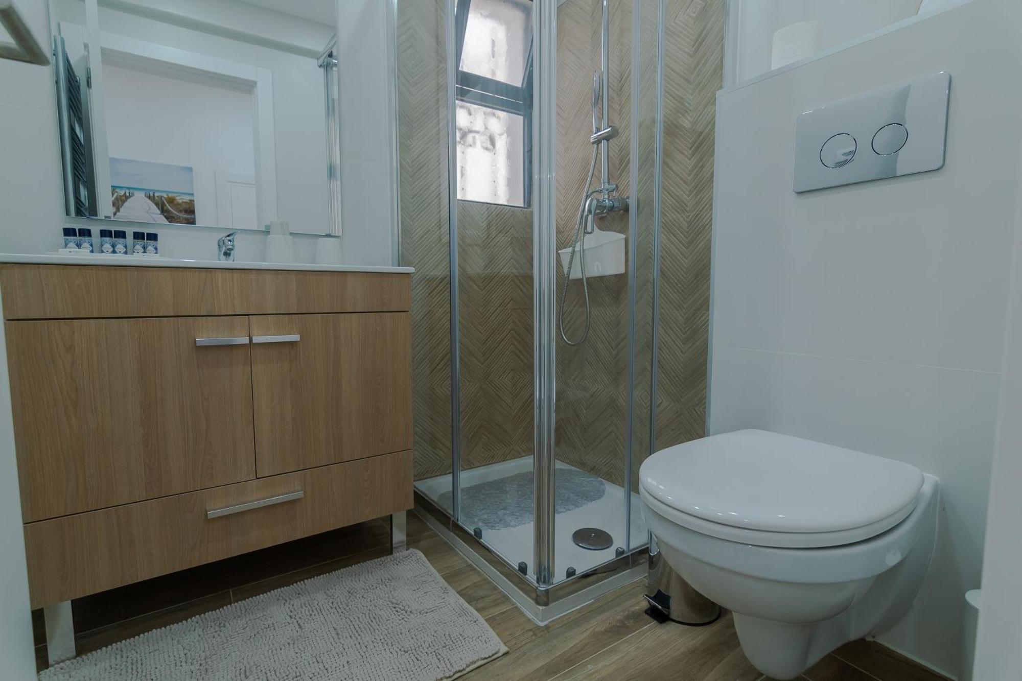 Beachside Bliss T2 With Pool & Access By Drago Apartment