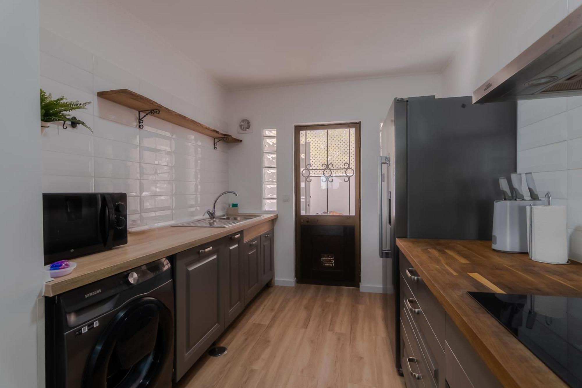 Beachside Bliss T2 With Pool & Access By Drago Apartment *
