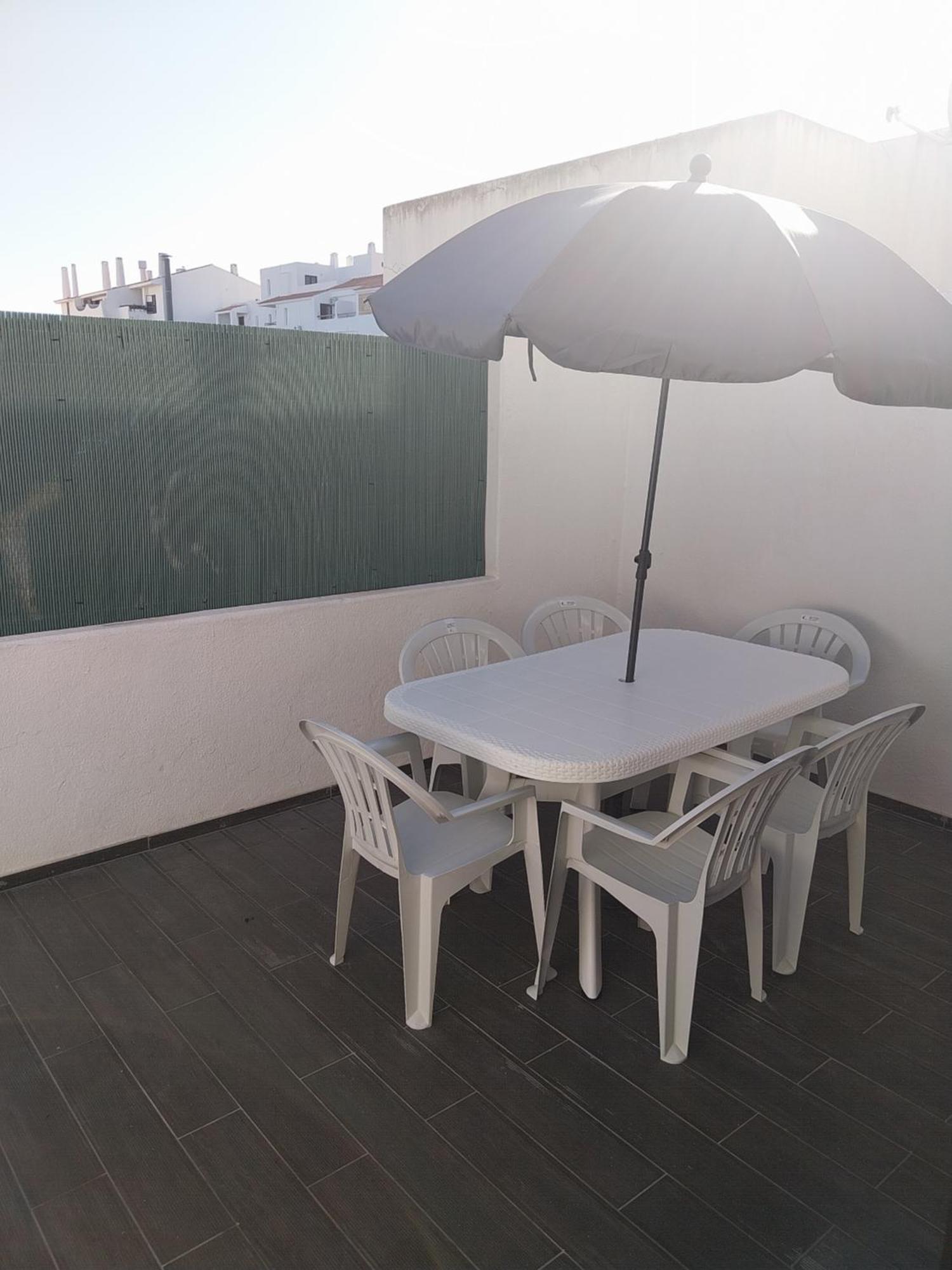 Oura Ii Apartamento *