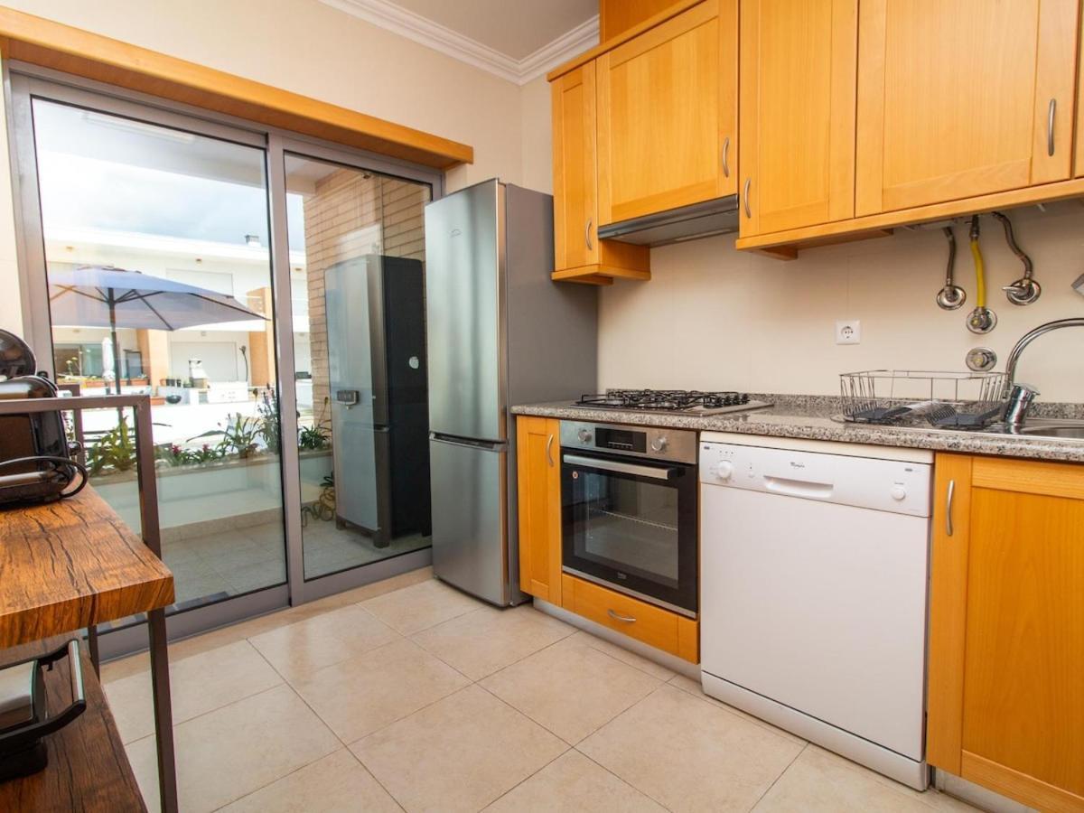 White 62 House - Private Terrace &