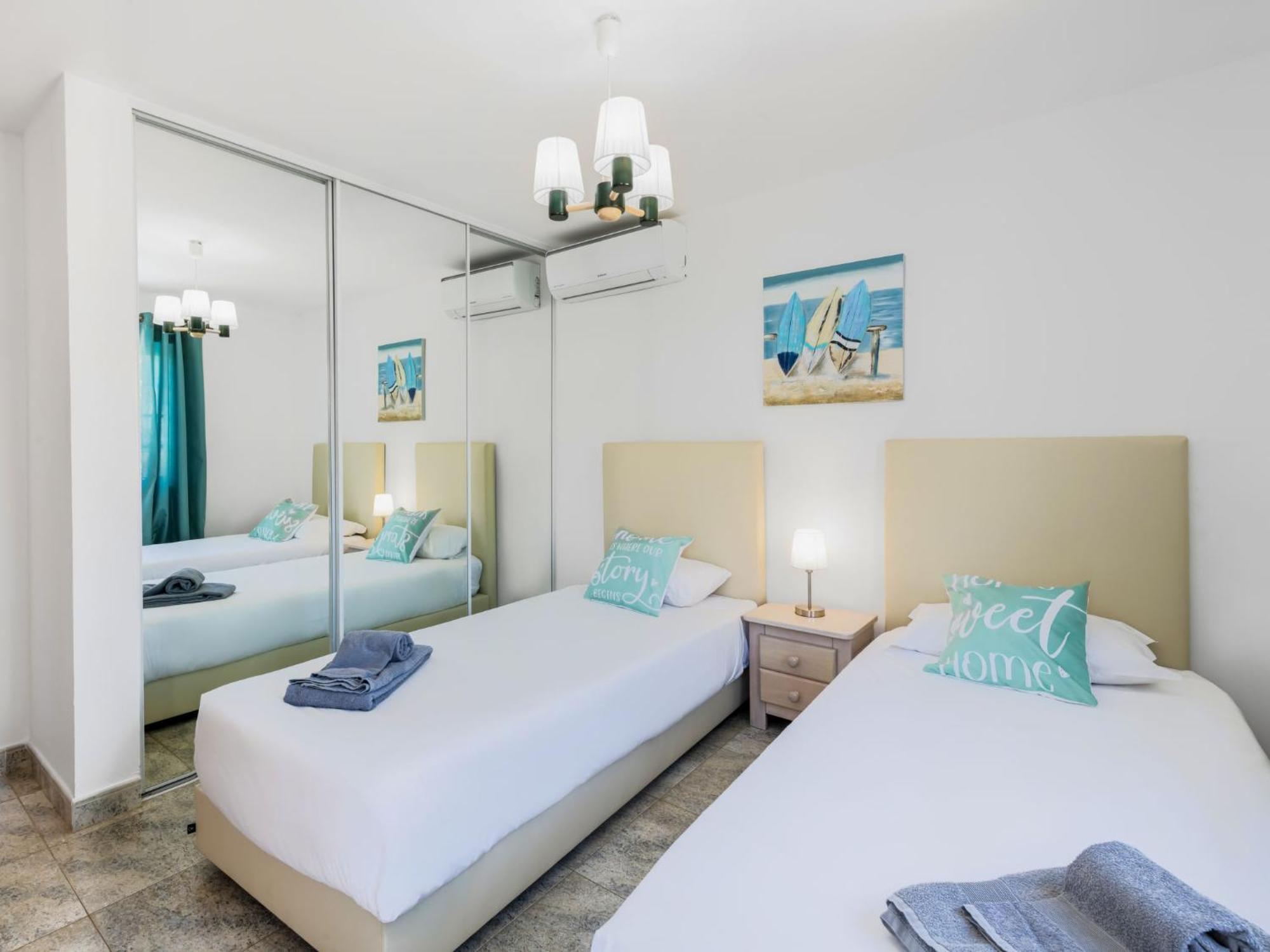 Orada By Interhome