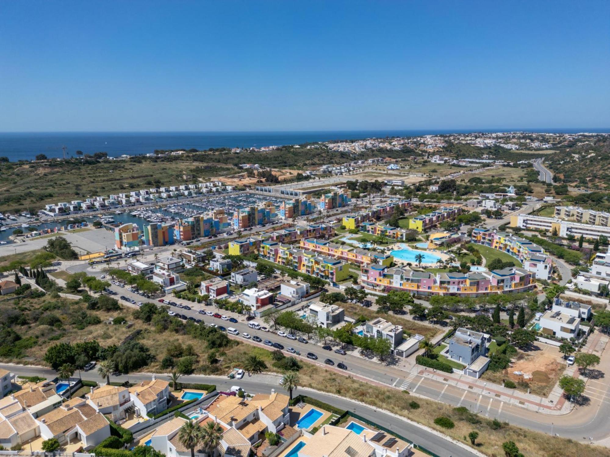 Orada By Interhome