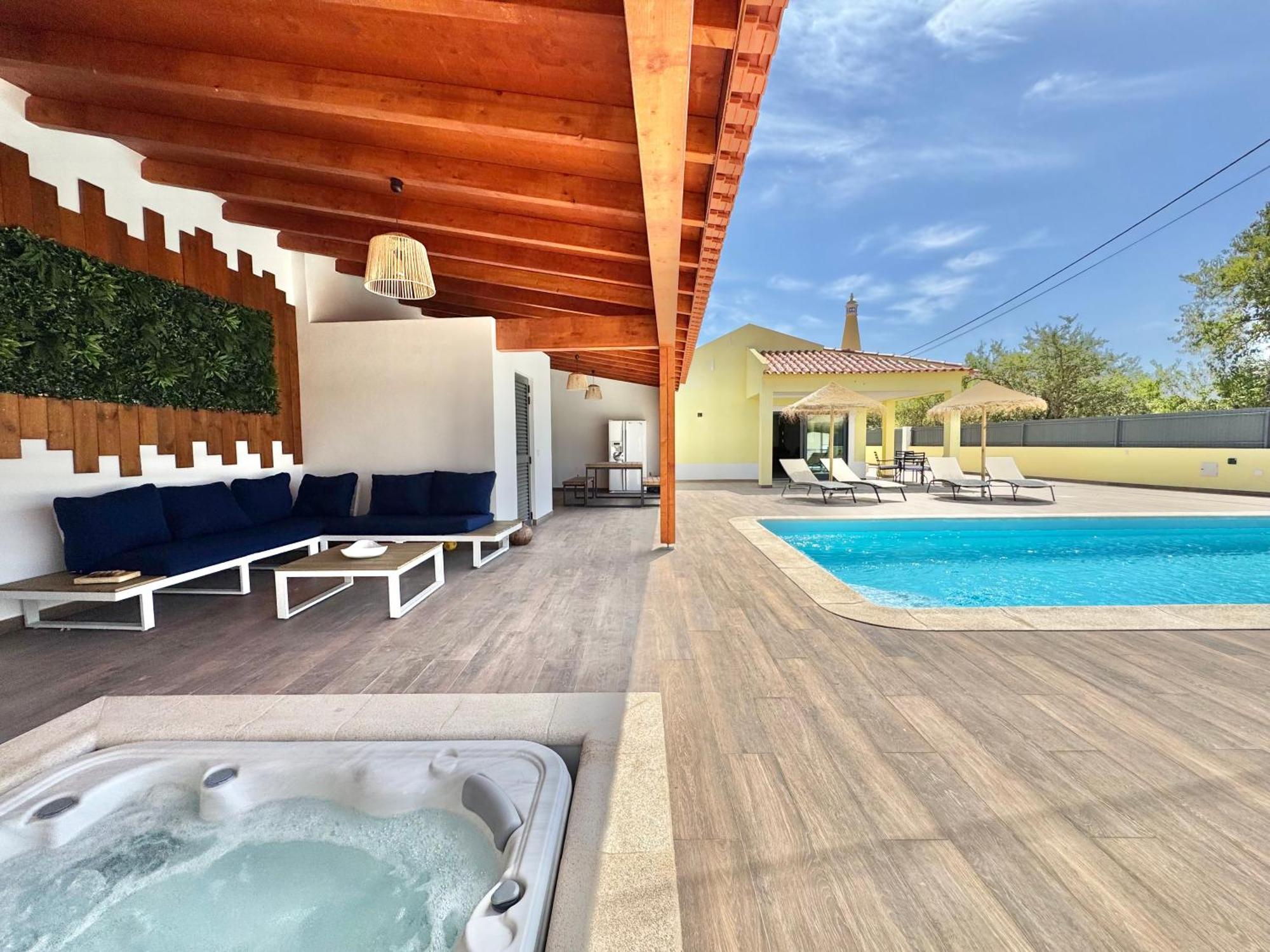 Villa 20age - Jacuzzi - Heated Pool - Algarve *