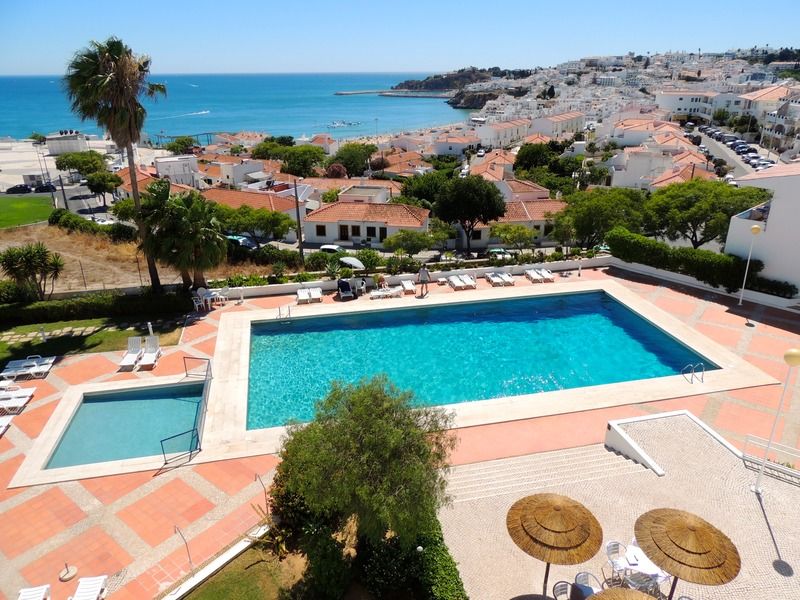 Almar Apartamento 3*