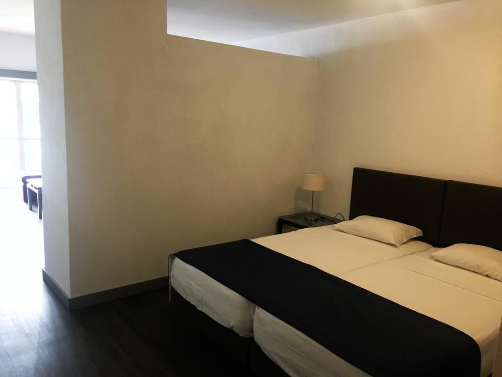 Almar Apartamento 3*