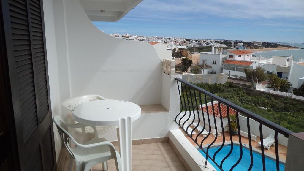 Rainha D. Leonor - Al Albufeira