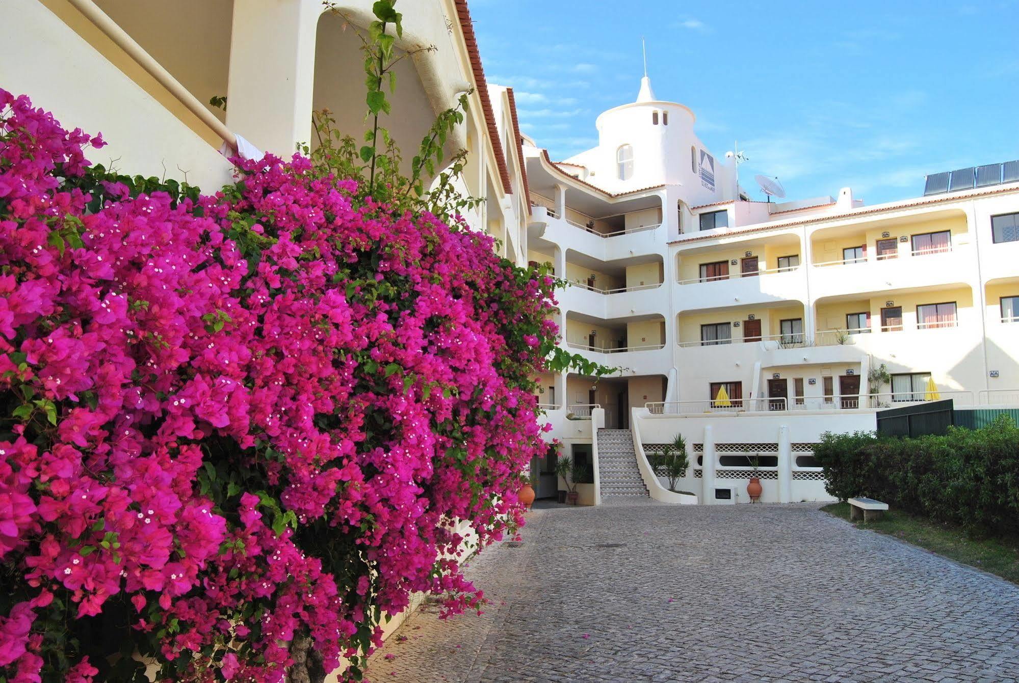 Olhos Do Mar Apartment