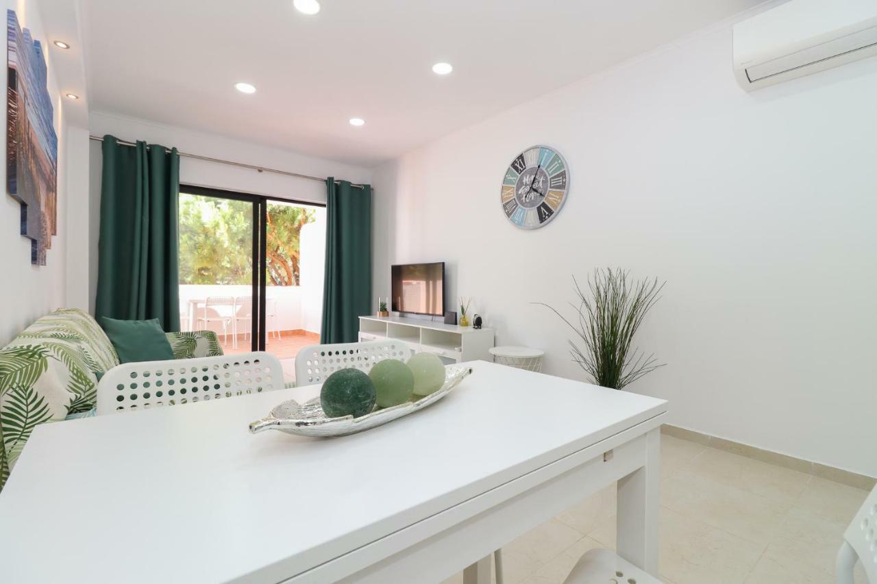 Green Paradise T2 With Pool Rooftop * Albufeira