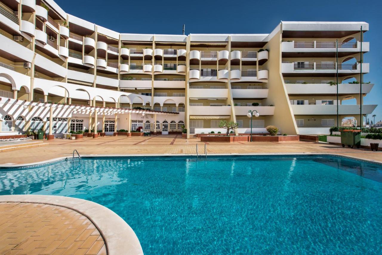 Palmeira Gale E Apartment *
